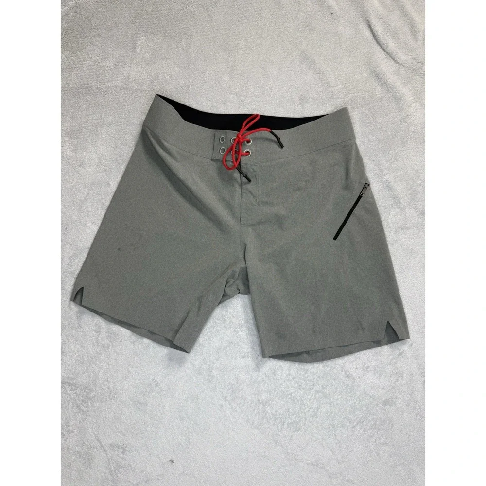 Lululemon Current State Board Shorts Men's 34 Gray Red Lace Swim Surf Shorts